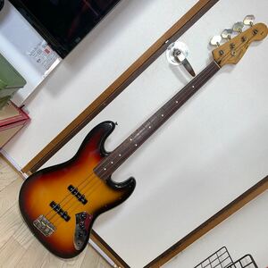 フェンダー エレキベース Fender ジャズベース JAPAN squiwr