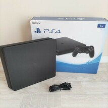 動作品 SONY PlayStation4 CUH-2000B ジェットブラック 封印シールあり 1TB_画像1