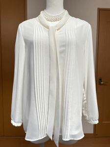  Kumikyoku (KUMIKYOKU) eggshell white bow Thai blouse 3(M corresponding ) ( long sleeve ) beautiful goods pin tuck / car li feeling / pearl button / stretch 