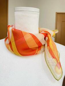 LISVO(リスボ)オレンジ系レトロ柄シアーシルクスカーフ約53 × 53センチ美品　日本製/プチスカーフ/透け感/正方形