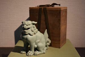 [GE]M413[ collector place warehouse goods ]. wistaria . mountain celadon lion censer / Japan fine art antique goods hour substitute article work of art old work of art blue .. tool ..