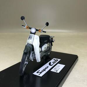 ＨＯＮＤＡ ホンダ スーパーカブ５ グリーン 汚し １/１２ 完成品 ケース入りの画像4