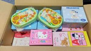 1 jpy start Sanrio Hello Kitty Snoopy ham Taro tableware goods set sale Kitty multi-tiered food box lunch box total 16 point 