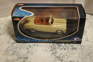 1/43 Solido Peugeot 403 cabriolet a model 