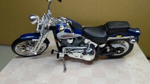 スケール 1/18 HARLEY-DAVIDSON Springer Softail ！ 世界の名バイクコレクション！ Maist