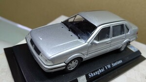 スケール 1/43 Shanghai VW Santana ！ 中国 世界の名車コレクション！ デル プラド カーコレクション！ 右ミラー欠落