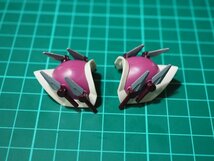 ☆FML30☆ジャンク★バンダイ HG 1/144 イフリート・シュナイド 肩部のみ ジャンク部品取り 完成品_画像1