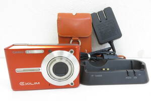 16402 ロ604-235　カメラ　CASIO　EXILIM　EX-S500　カシオ　デジカメ　オレンジ色　本体 充電器　中古品　ヤ60