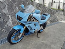 ヤマハ　FZR250R(3LN) カスタム多数_画像5