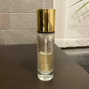 Yves Saint Laurent イヴサンローラン ラディアント タッチ ブラープライマー メイクアップベース