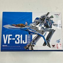 未開封品　DX超合金 VF-31J ジークフリード（ハヤテ・インメルマン機）スーパーパーツセット　送料無料_画像2