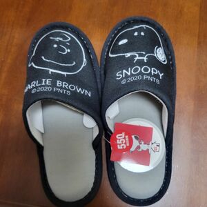 O790 SNOOPY スヌーピー　スリッパ　ルームシューズ　フリーサイズ ブラック