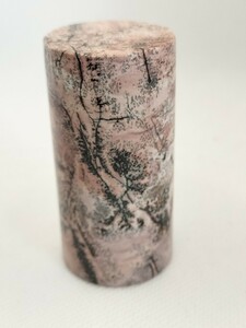 天然石　天然絵画石　国画石　唯一無二の存在　桜　ピンク　印鑑石　置物