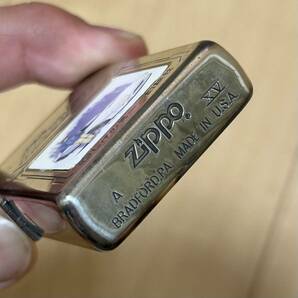 ZIPPO ジッポ アクリルケース付 頭文字D イニシャルD しげの秀一 高橋涼介 講談社 1999年製 中古 ケース台座破損の画像6