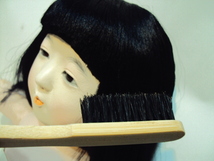 市松人形，等　髪の毛のお手入れ用ブラシ　送料無料　雛人形　市松人形　松菊　雛道具_画像1