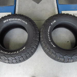 265/70R17 121/118S 2015年製 センター溝9ｍｍ前後 BFグッドリッチ オールテレーン KO2 BFGoodrich All-TerrainT/A 中古タイヤ2本の画像5