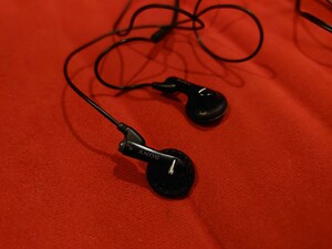 【SONY】MDR-E472 WALKMAN REMOTE CONTROLLER EARPHONE ソニー　リモコン　イヤホン　イヤフォン　ウォークマン ジャンク　