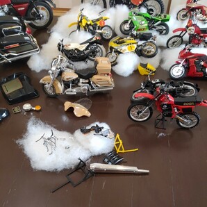 一円 現状 希少 オートバイ バイク コレクション ヤマハ 模型 ハーレーダビッドソン カワサキ おもちゃ フィギュア まとめ売り 21台 の画像10