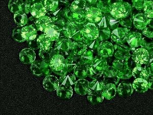 * green color Cubic Zirconia loose 5mm. together large amount approximately 100 piece set human work diamond round brilliant cut Nw80