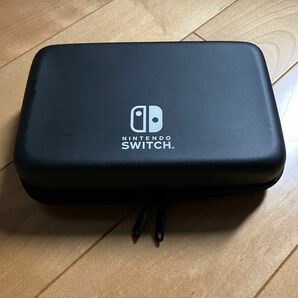 アイレックス　スリムEVAポーチ for Nintendo Switch ブラック ILXSW187