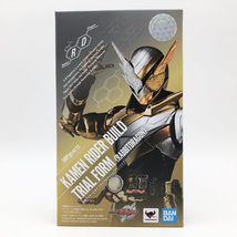 【中古】開封 バンダイ S.H.Figuarts 仮面ライダービルド トライアルフォーム ラビットドラゴン[240017605512]_画像2