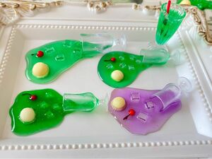 【まとめ売りセール】　レジン　ハンドメイド　パーツ　じゃれ猫　ぐで猫　レジン道　ジャンピング猫　ミニチュア　メロンソーダ