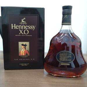 1円～ 未開栓 Hennessy ヘネシー XO 黒キャップ クリアボトル 700ml 40% 箱付 ブランデー コニャック 古酒 オールド ボトルの画像2