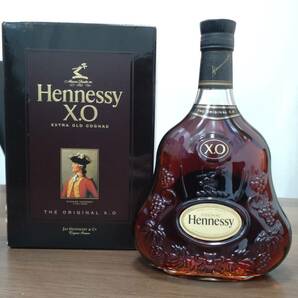 1円～ 未開栓 Hennessy ヘネシー XO 黒キャップ クリアボトル 700ml 40% 箱付 ブランデー コニャック 古酒 オールド ボトルの画像1