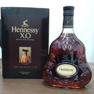 1円～ 未開栓 Hennessy ヘネシー XO 黒キャップ クリアボトル 700ml 40% 箱付 ブランデー コニャック 古酒 オールド ボトル