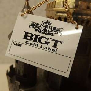 0440322s【BIG“T”Gold Label スコッチウイスキーキャッスルボトルケース】オルゴール付き/中古品/お城型/ボトルなしの画像3