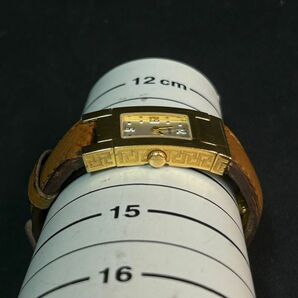 ECc157D06 VERSACE ヴェルサーチ ASQ90 革ベルト レディース クォーツ 腕時計の画像4