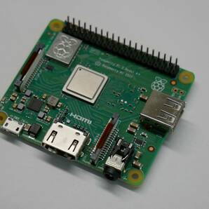 【ジャンク品】Raspberry Pi 3 Model A+（単品・箱/マニュアル付き）の画像2