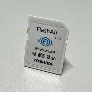 ●♪TOSHIBA FlashAir W-03 8GB SDHCカード Class10 無線LAN/Wi-Fi搭載 1枚♪の画像1