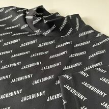 【新品・正規品】Jack Bunny!! ジャックバニーメンズ 半袖ハイネックシャツ (総柄バイアスロゴ・裏メッシュ) BK≪サイズ4≫_画像1