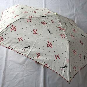 折りたたみ傘　軽量　レディース 雨傘　日傘　新品 猫＆リボン＆ドット柄（プチトートバッグ袋入り）　白