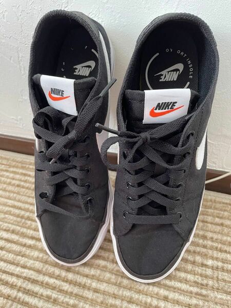 NIKE スニーカー 黒