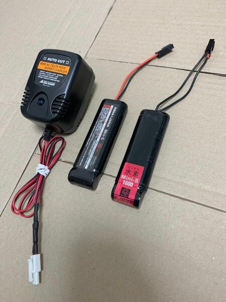 ロワジャパン 8.4v 1600mAh ニッケル水素バッテリー ABCホビー充電器 セット