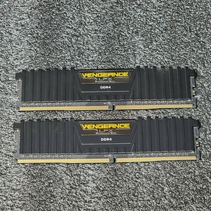 CORSAIR VENGEANCE LPX DDR4-2666MHz 16GB (8GB×2枚キット) CMK16GX4M2A2666C16 動作確認済み デスクトップ用 PCメモリ (1)の画像1