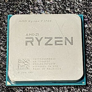CPU AMD RYZEN7 1700 3.0GHz 8コア16スレッド Socket AM4 PCパーツ 動作確認済みの画像1