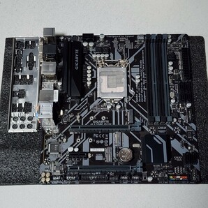 GIGABYTE H370M D3H IOパネル付属 LGA1151 MicroATXマザーボード 第8・9世代CPU対応 最新Bios 動作確認済 PCパーツの画像1
