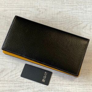 【展示品】イズイット ジーナ 長財布 カード段19 ピッグスキン 定価¥22000