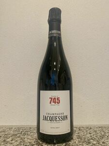 シャンパーニュ ジャクソン 745 （CHAMPAGNE JACQUESSON）