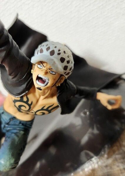 【難あり】ワンピース フィギュア 造形王頂上決戦 ONE PIECE バンプレスト SPECIAL トラファルガーロー