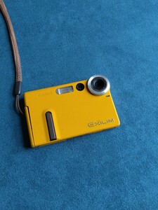 Casio exilim EX-S20 デジタルカメラ コンパクトデジタルカメラ 動作未確認 ジャンク品