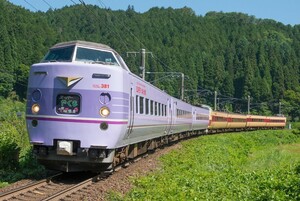 鉄道 デジ 写真 画像 381系 混色 スーパーやくも色 国鉄色 1