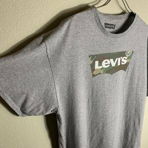 Levi's リーバイス 迷彩 ロゴ プリント Tシャツ 半袖 古着 グレー 半袖Tシャツ ヴィンテージ の画像3
