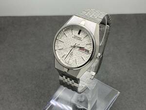 １円～稼働品・SEIKO KING QUARTZ/セイコー キング クォーツ 0853-803 メンズ腕時計 QZ【YB-8010】