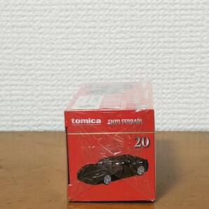 トミカプレミアム 20 エンツォ フェラーリ (トミカプレミアム発売記念仕様) クリアケース付きの画像3