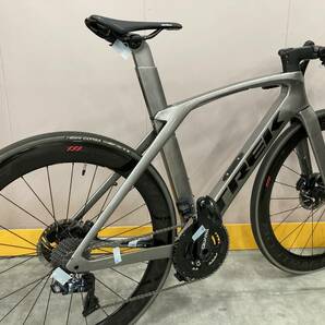 ◆同梱NG◆△ ◇ 【送料変更有】【引き取り可（関東）】【埼玉県発送】 TREK Madone SLR9 Disc マウンテンバイク AA998の画像1