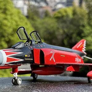 1/144 LS F-4 PHANTOMⅡ ドイツ空軍40周年記念特別塗装機 完成品の画像2